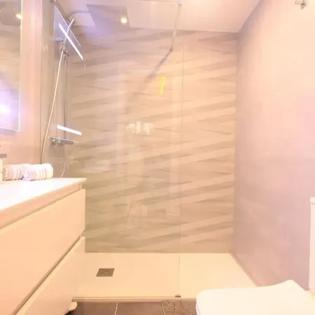 Appartement 1080 - Golden Jacuzzi