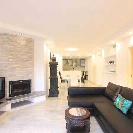 Appartement 1080 - Golden Jacuzzi *